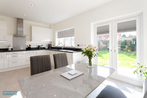 Kitchen/Diner- click for photo gallery